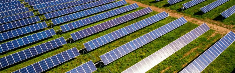 Descubre la importancia de la energía solar en el día internacional contra el cambio climático.