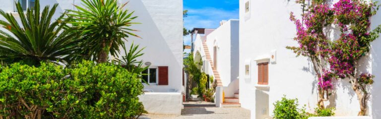Descubre el estilo ibicenco a nivel arquitectónico y decorativo