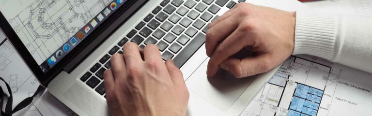 Descubre cómo estudiar arquitectura online, qué requisitos necesitas y las ventajas de formarte en nuestra Escuela Postgrado de Ingeniería y Arquitectura.
